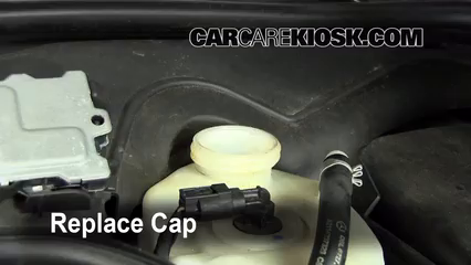 2006-2011 Mercedes-Benz CLS500 Brake Fluid Level Check - 2006 Mercedes